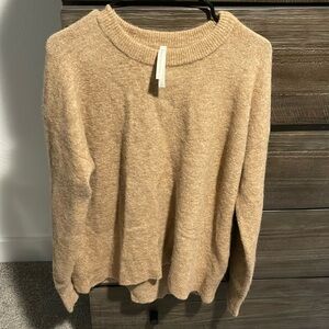 Aritzia sweater